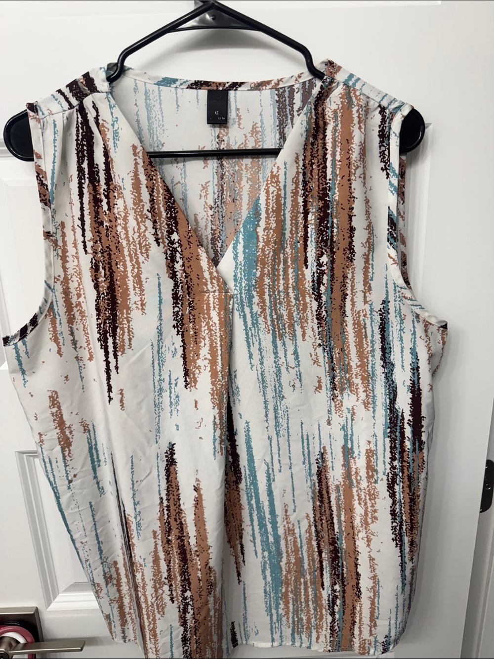 Sleeveless V-Neck Striped Abstract Print Top - White/Blue/Brown